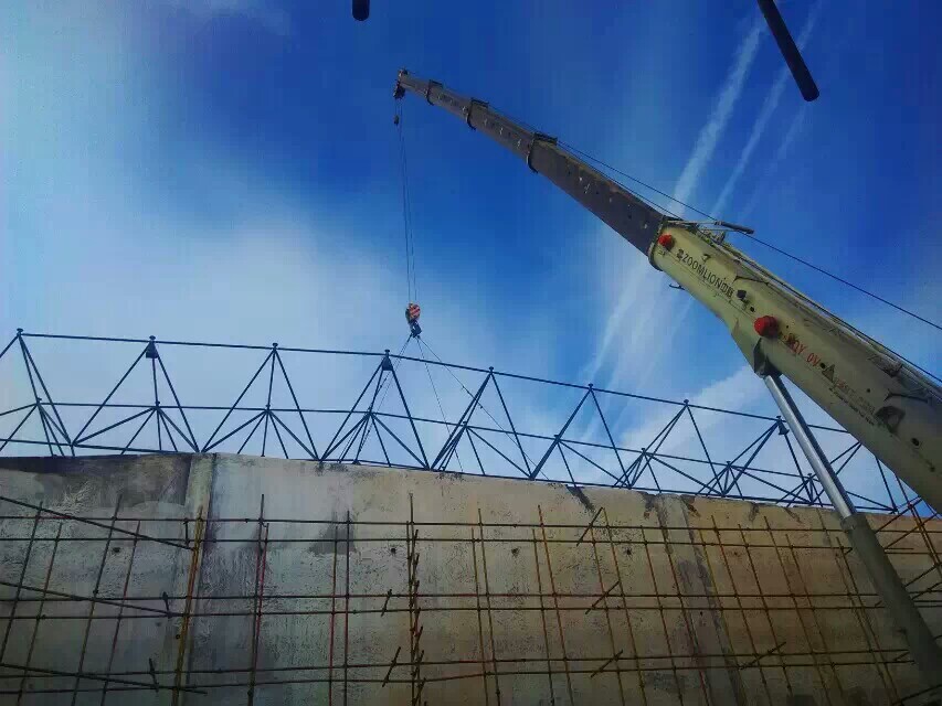 扬中大跨度空间结构优选网架结构